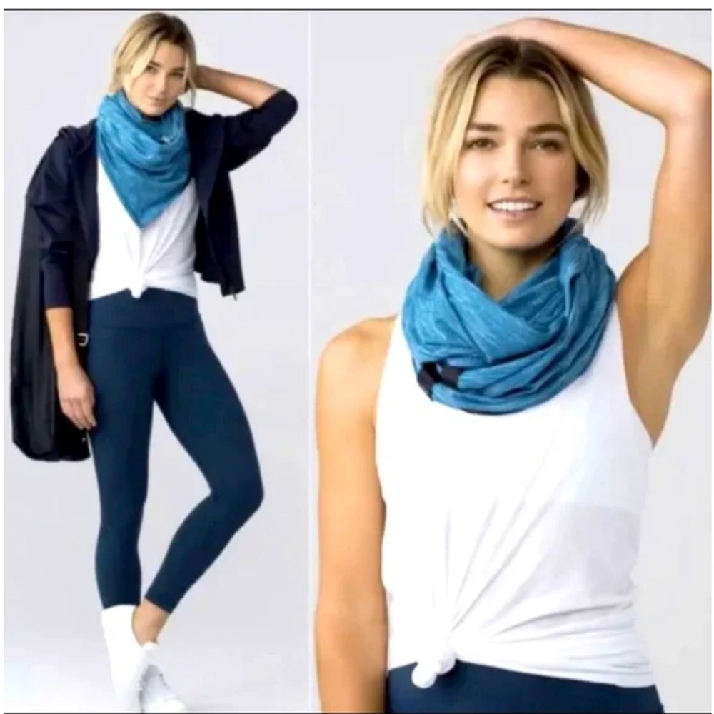 Lululemon Blue Vinyasa Infinity style Scarf GREAT CONDITION*